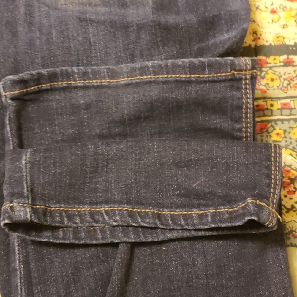 Jeans - Picture 2 of 4